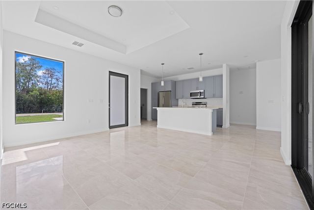 1133 Alvin AVE, Lehigh Acres, FL 33971