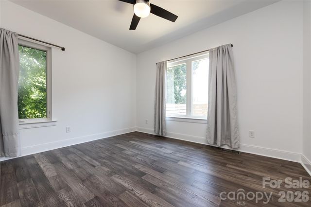 232 Flint Street, Charlotte, NC 28216