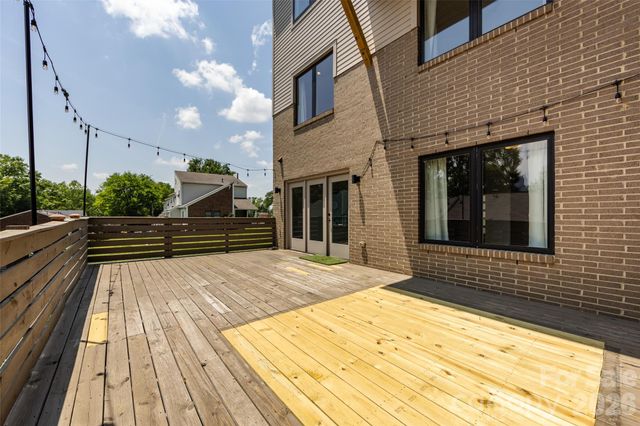232 Flint Street, Charlotte, NC 28216