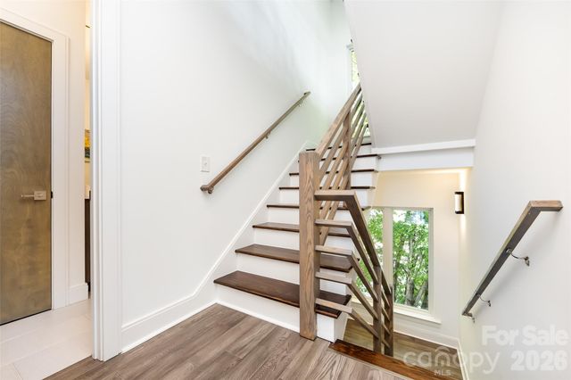 232 Flint Street, Charlotte, NC 28216