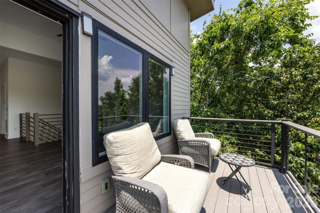 232 Flint Street, Charlotte, NC 28216