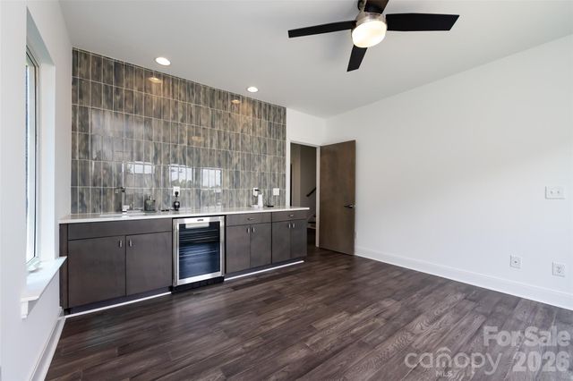232 Flint Street, Charlotte, NC 28216