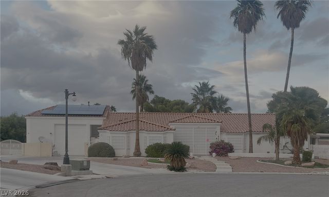 6325 Woodstock Court, Las Vegas, NV 89118