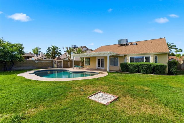 4221 E Everett Drive, Phoenix, AZ 85032
