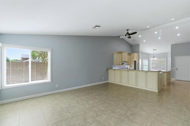 4221 E Everett Drive, Phoenix, AZ 85032