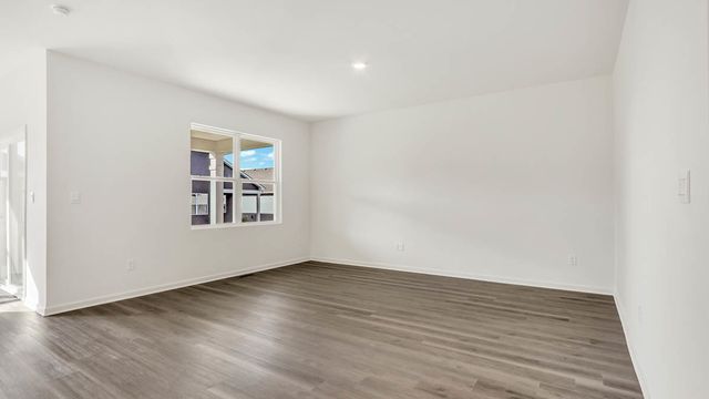 6286 Redwood Trail, Wonder Lake, IL 60097