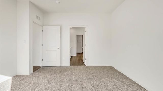 6286 Redwood Trail, Wonder Lake, IL 60097