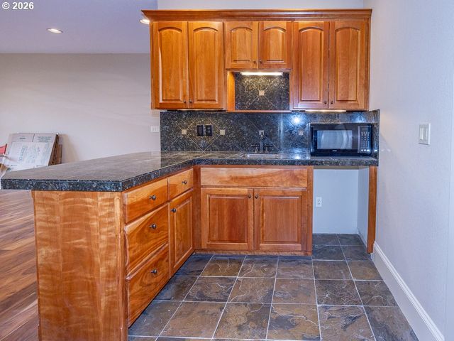 578 W DOGWOOD St, Washougal, WA 98671