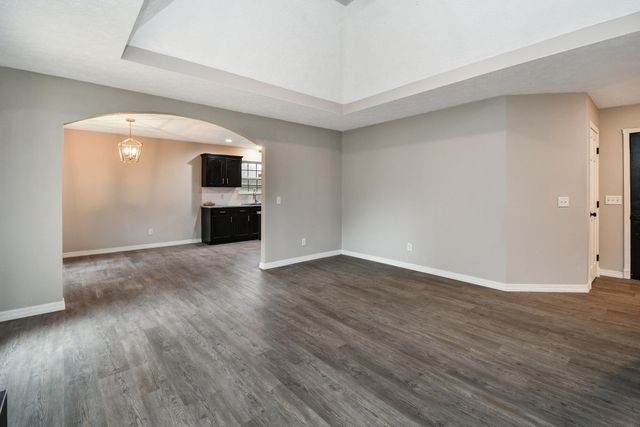 5331 W Harrison Street, Springfield, MO 65802