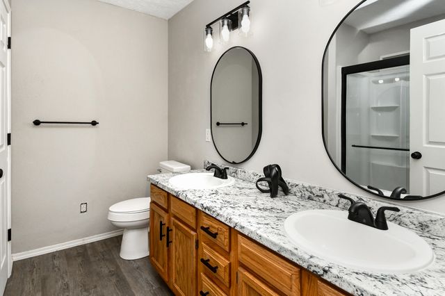 5331 W Harrison Street, Springfield, MO 65802