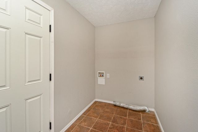 5331 W Harrison Street, Springfield, MO 65802