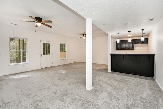 5331 W Harrison Street, Springfield, MO 65802