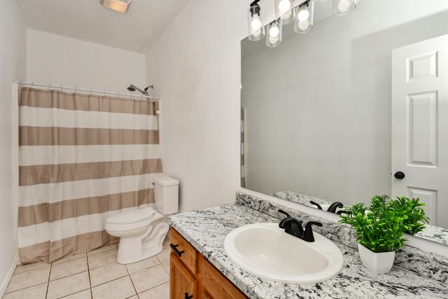 5331 W Harrison Street, Springfield, MO 65802