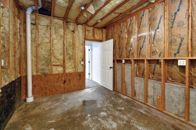 5331 W Harrison Street, Springfield, MO 65802