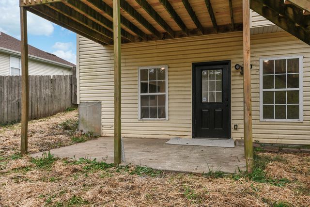 5331 W Harrison Street, Springfield, MO 65802