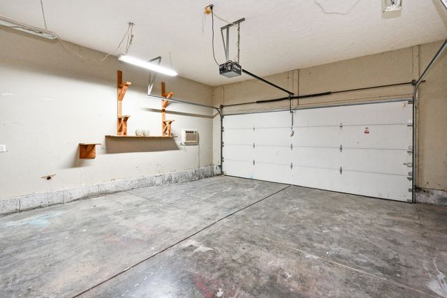 5331 W Harrison Street, Springfield, MO 65802