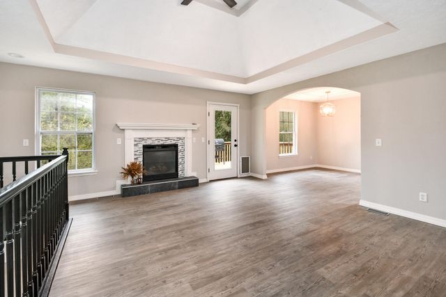 5331 W Harrison Street, Springfield, MO 65802