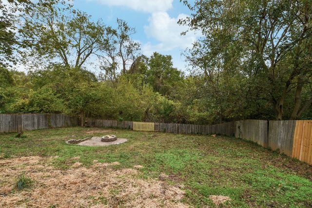 5331 W Harrison Street, Springfield, MO 65802