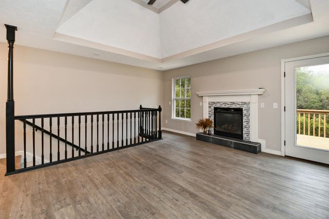 5331 W Harrison Street, Springfield, MO 65802