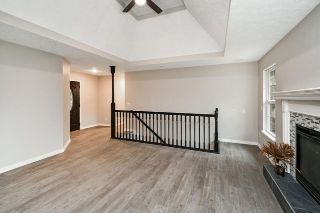 5331 W Harrison Street, Springfield, MO 65802