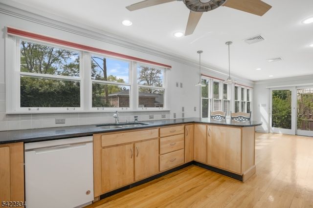 3 Shawnee Rd, Cranford Twp., NJ 07016