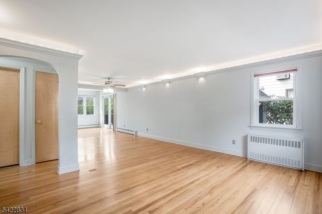 3 Shawnee Rd, Cranford Twp., NJ 07016