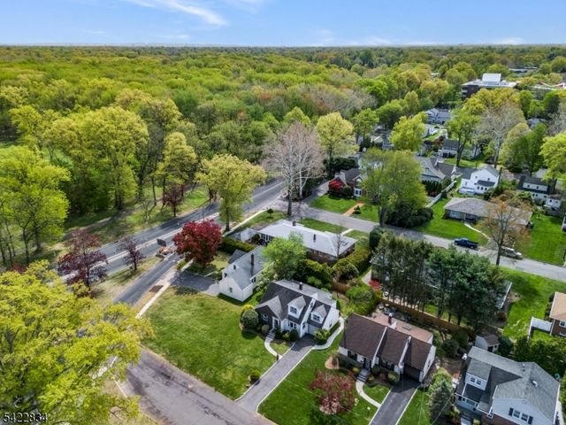3 Shawnee Rd, Cranford Twp., NJ 07016