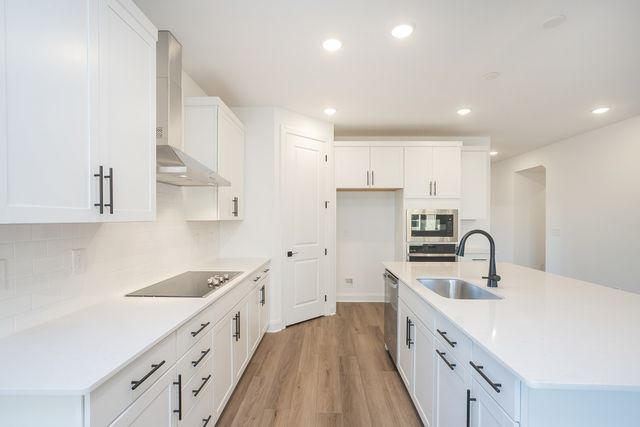 2366 Williamsport Landing, Columbia, TN 38401