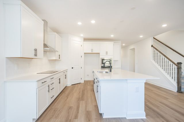 2366 Williamsport Landing, Columbia, TN 38401