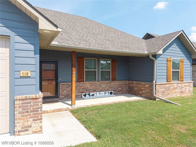 118 Countryside Way, Pocola, OK 74902