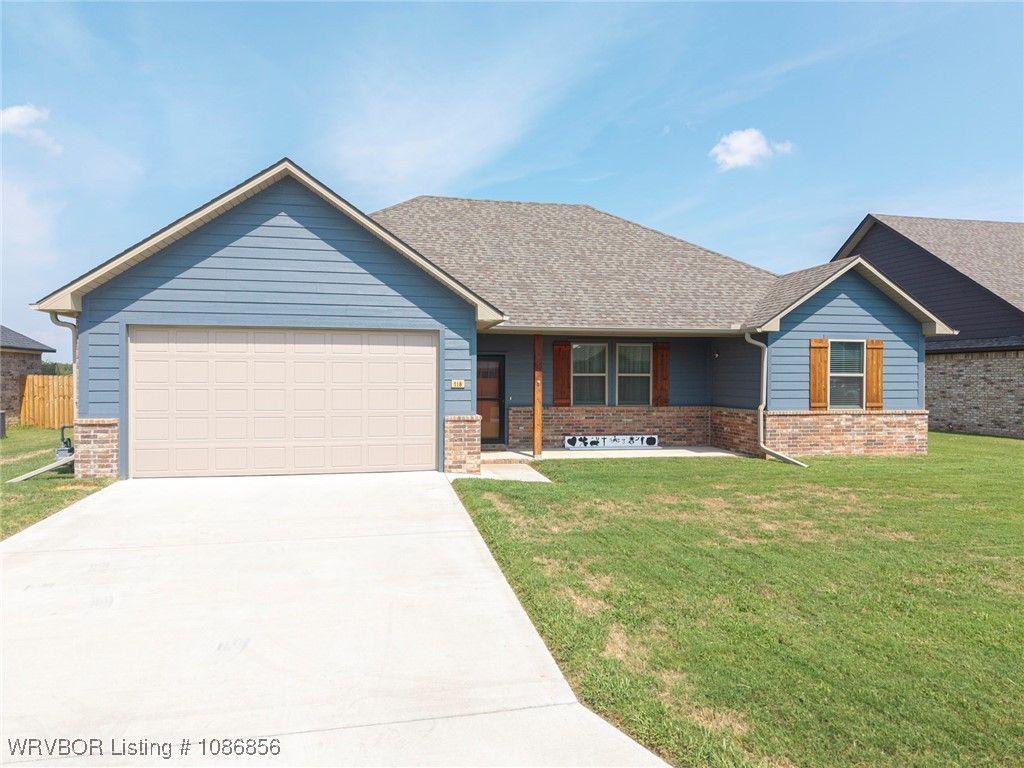 118 Countryside Way, Pocola, OK 74902