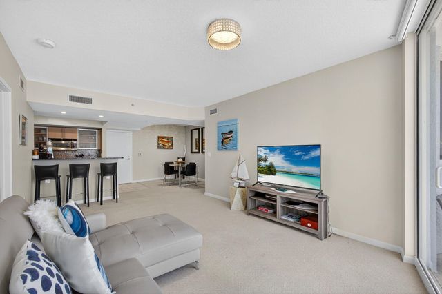 1551 N Flagler 1217 Drive 1217, West Palm Beach, FL 33401