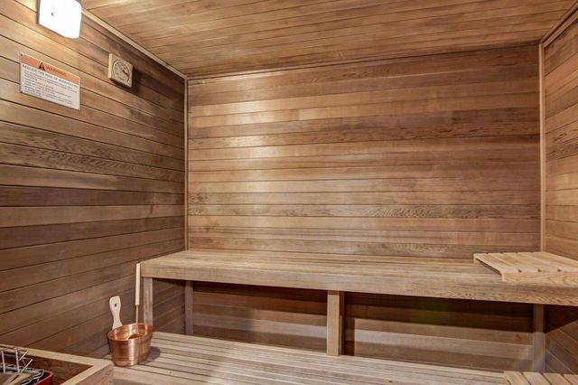 1551 N Flagler 1217 Drive 1217, West Palm Beach, FL 33401