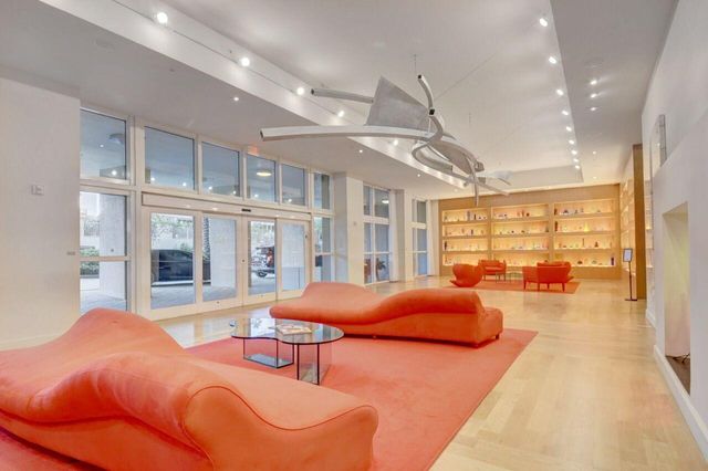 1551 N Flagler 1217 Drive 1217, West Palm Beach, FL 33401