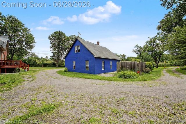 24915 Saint Paul Boulevard, Harrison Twp, MI 48045