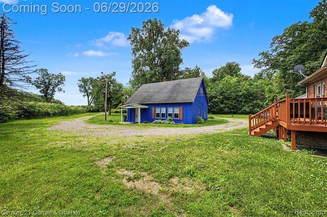 24915 Saint Paul Boulevard, Harrison Twp, MI 48045