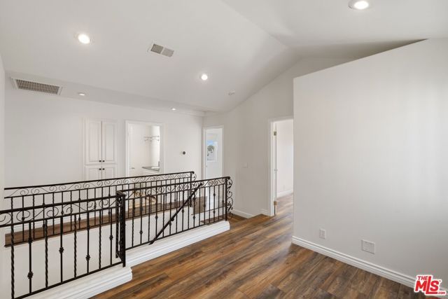 4128 W 122nd Street, Hawthorne, CA 90250