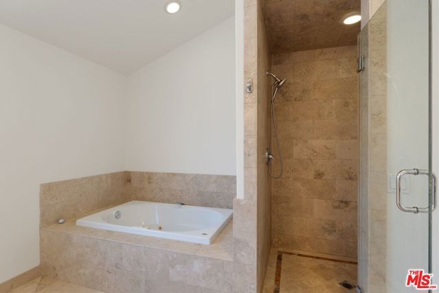 4128 W 122nd Street, Hawthorne, CA 90250