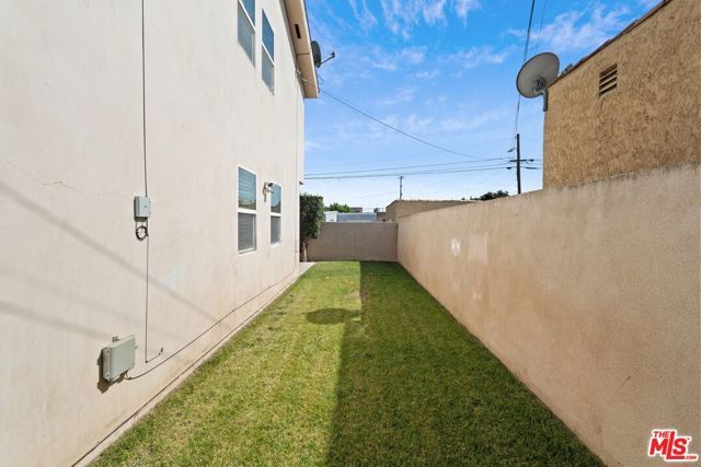 4128 W 122nd Street, Hawthorne, CA 90250