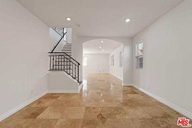 4128 W 122nd Street, Hawthorne, CA 90250