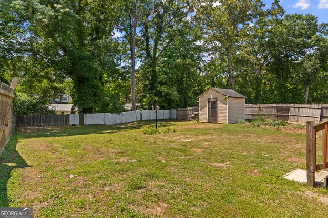 198 Joe Louis Drive NW, Atlanta, GA 30314