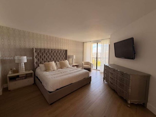 20185 E Country Club Dr 1907, Aventura, FL 33180