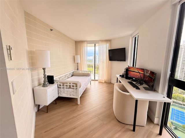 20185 E Country Club Dr 1907, Aventura, FL 33180