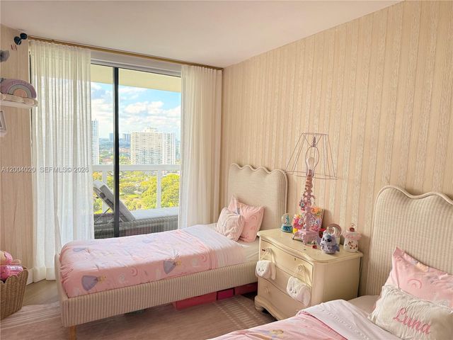 20185 E Country Club Dr 1907, Aventura, FL 33180