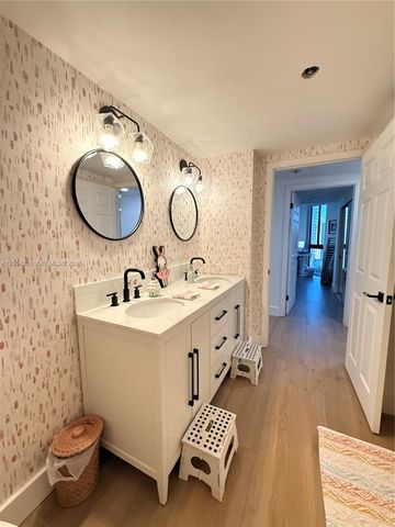 20185 E Country Club Dr 1907, Aventura, FL 33180