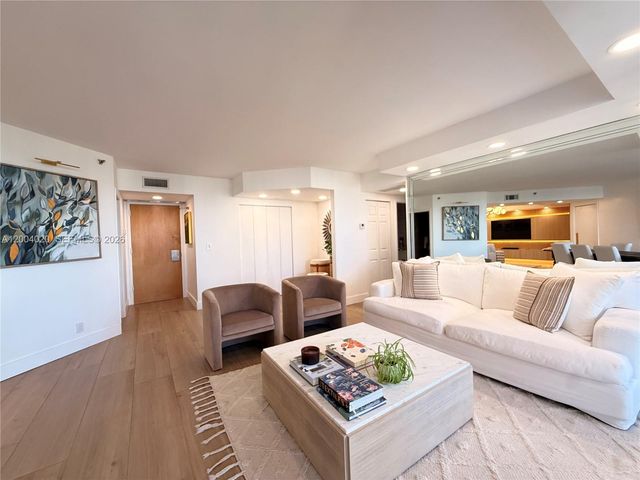 20185 E Country Club Dr 1907, Aventura, FL 33180