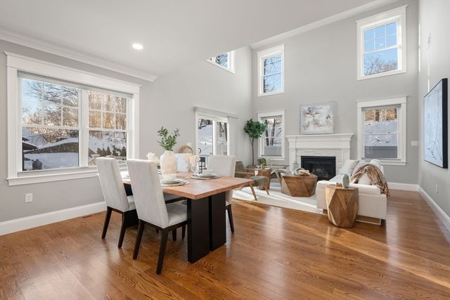 36 Middlesex St 36, Winchester, MA 01890