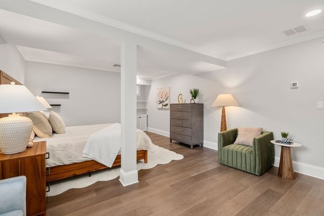 36 Middlesex St 36, Winchester, MA 01890