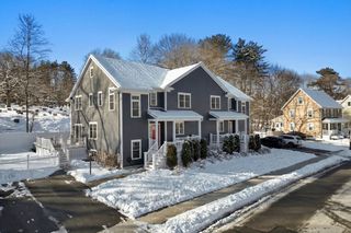 36 Middlesex St 36, Winchester, MA 01890