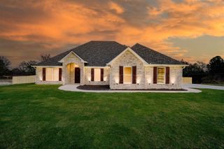 120 Pecan Trail, Kilgore, TX 75662